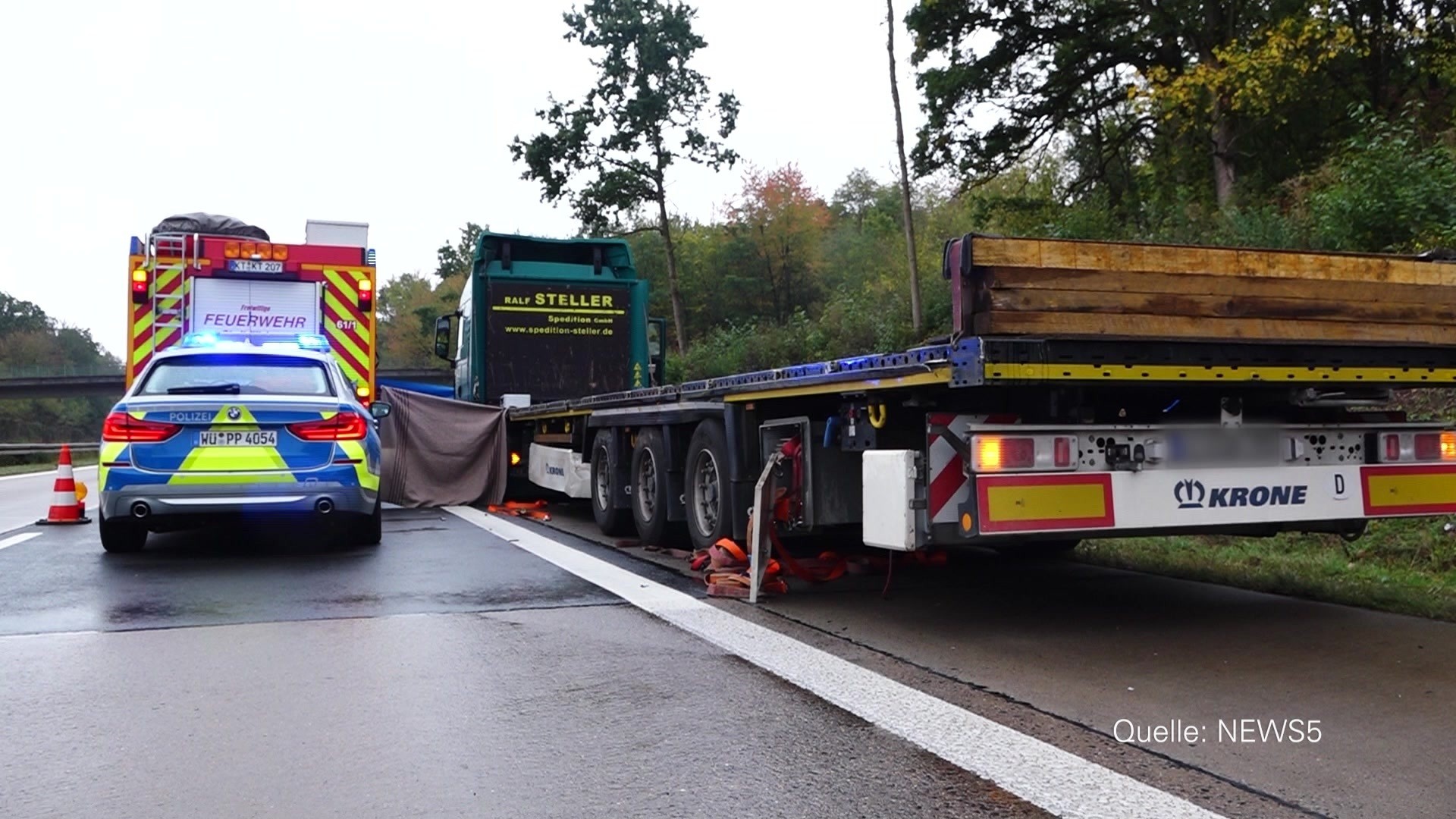 Schwerer Unfall Auf A7 Mann Wird Von Lkw Erfasst Tv Mainfranken